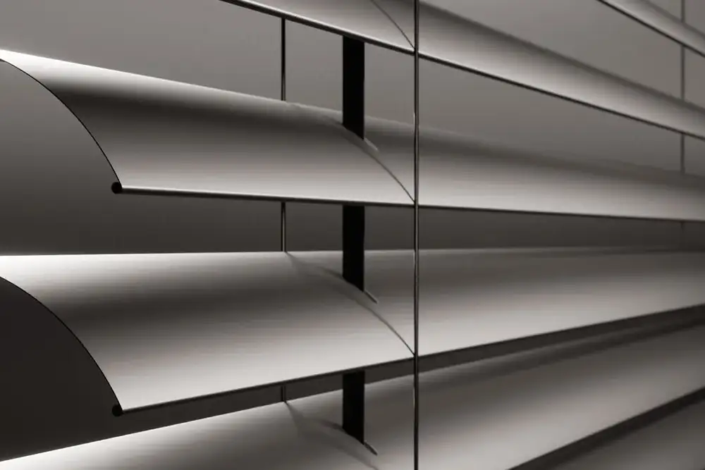 lames brise soleil orientable